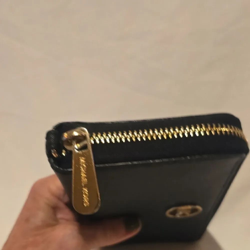 Michael Kors Black Wallet with Gold Logo - Picture 9 of 13